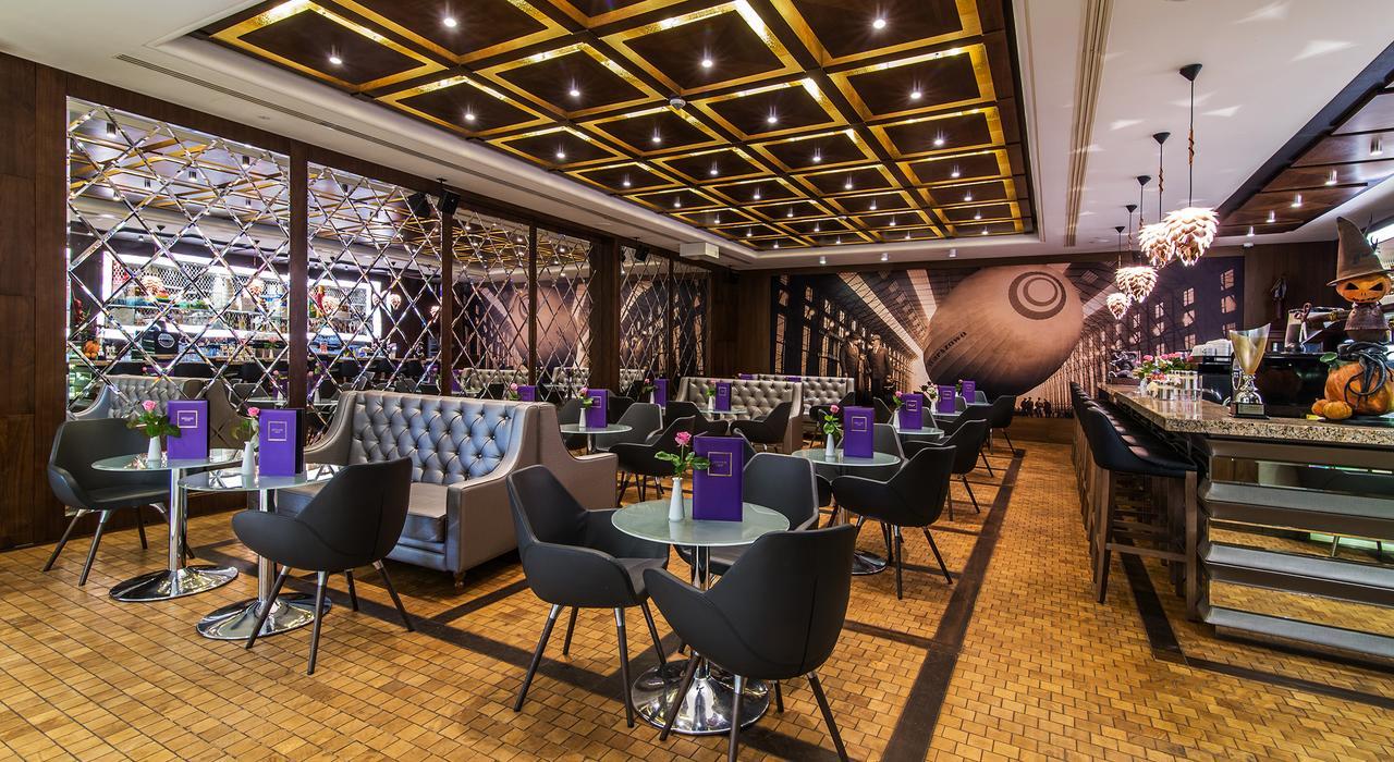エアポート ホテル オケンチェ ワルシャワ エクステリア 写真 Interior of the hotel